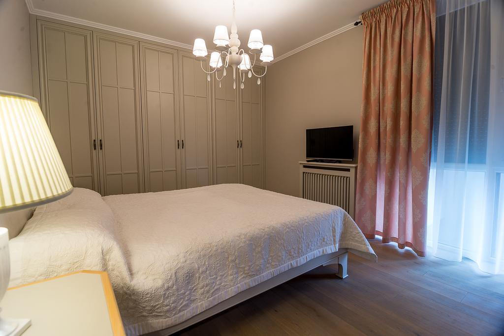 Apartament Alex Арад Екстер'єр фото