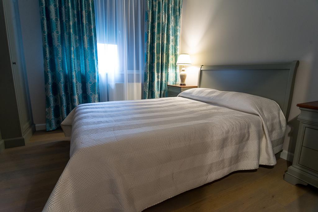 Apartament Alex Арад Екстер'єр фото
